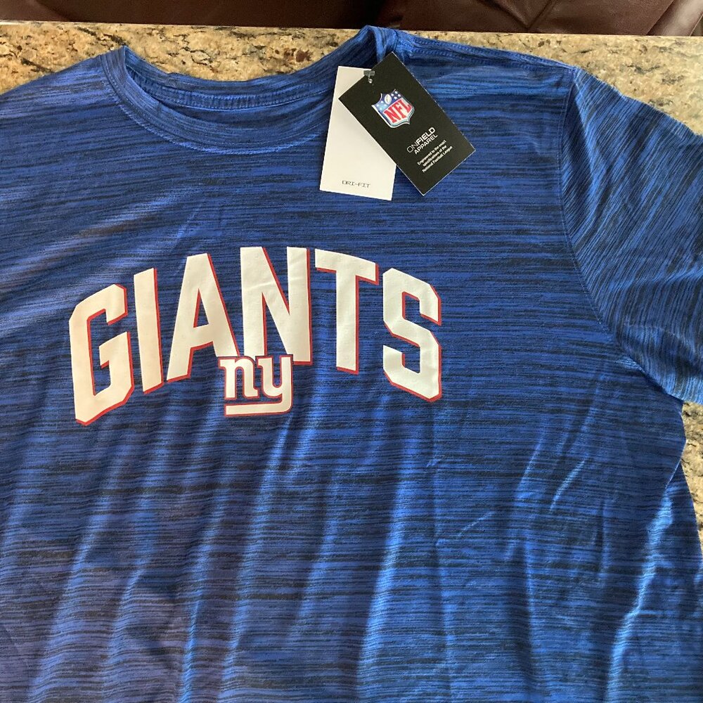 New York Giants Nike Dri-Fit Short Sleeved T-Shirt New